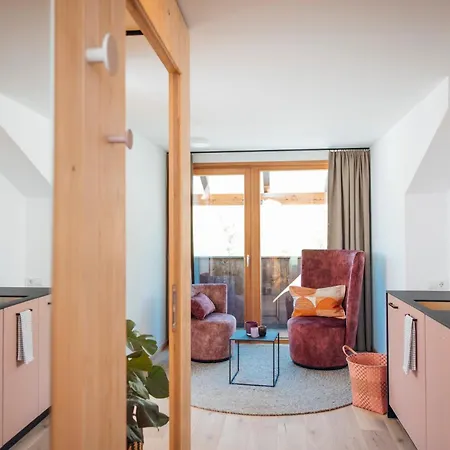 Apartment Neu Renovierte Im Hirschentenne