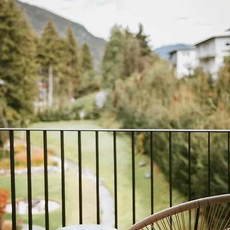 Apartment Neu Renovierte Im Hirschentenne