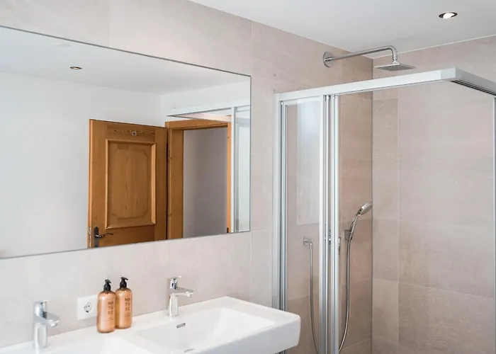 شقة Neu Renovierte Im Hirschentenne