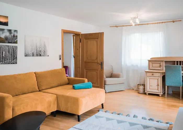 Neu Renovierte Im Hirschentenne ستامس