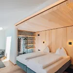 Neu Renovierte Im Hirschentenne By Peak Apartamento