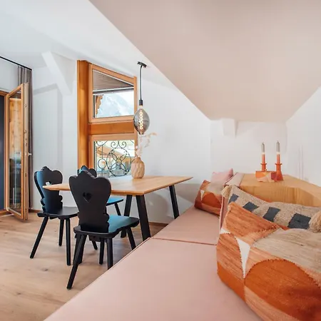 Apartmán Neu Renovierte Im Hirschentenne *