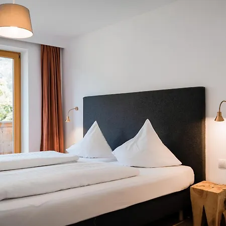 Apartmán Neu Renovierte Im Hirschentenne