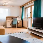 Lägenhet Neu Renovierte Im Hirschentenne Stams