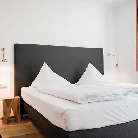 Neu Renovierte Im Hirschentenne Apartamento